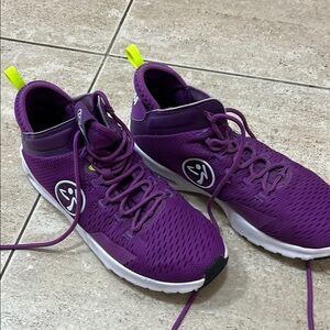 Zumba air funk sneakers.